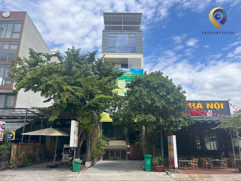 Tòa nhà 18 Trần Lựu